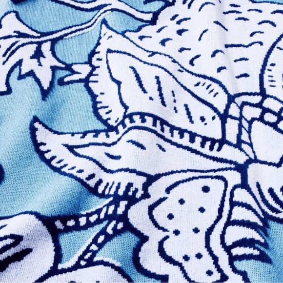 Roller Rabbit Beach Towel - Picture 3 of 3